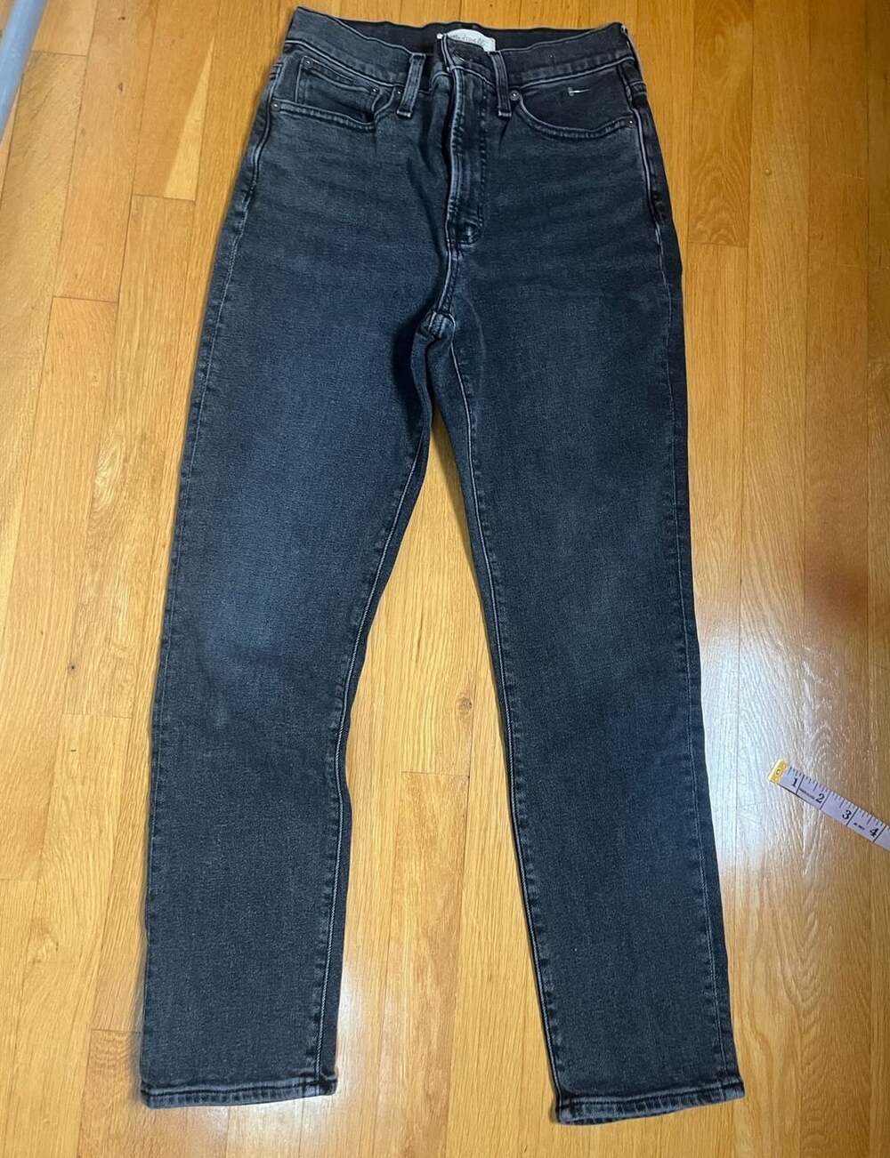 Madewell The Perfect Vintage Jean Size 26 Black Denim straight